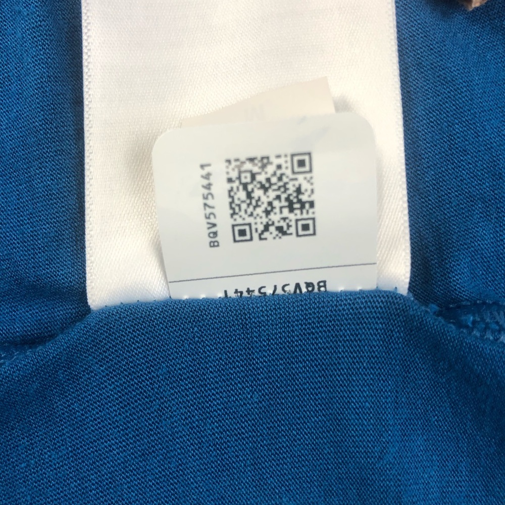 The North Face Women’s Graphic Tee - Picture 11 of 11